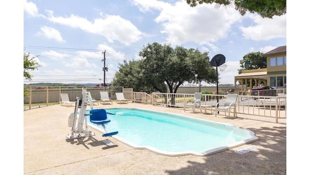 Hillview Inn At Six Flags Fiesta San Antonio Exterior foto
